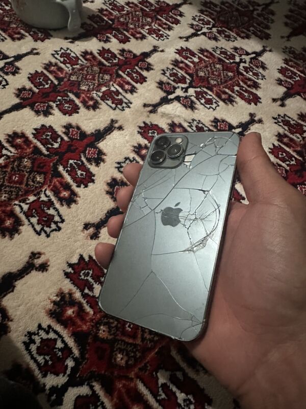 Iphone 12pro - Гумдаг - img 3