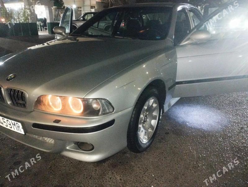 BMW E39 2003 - 140 000 TMT - Мургап - img 1