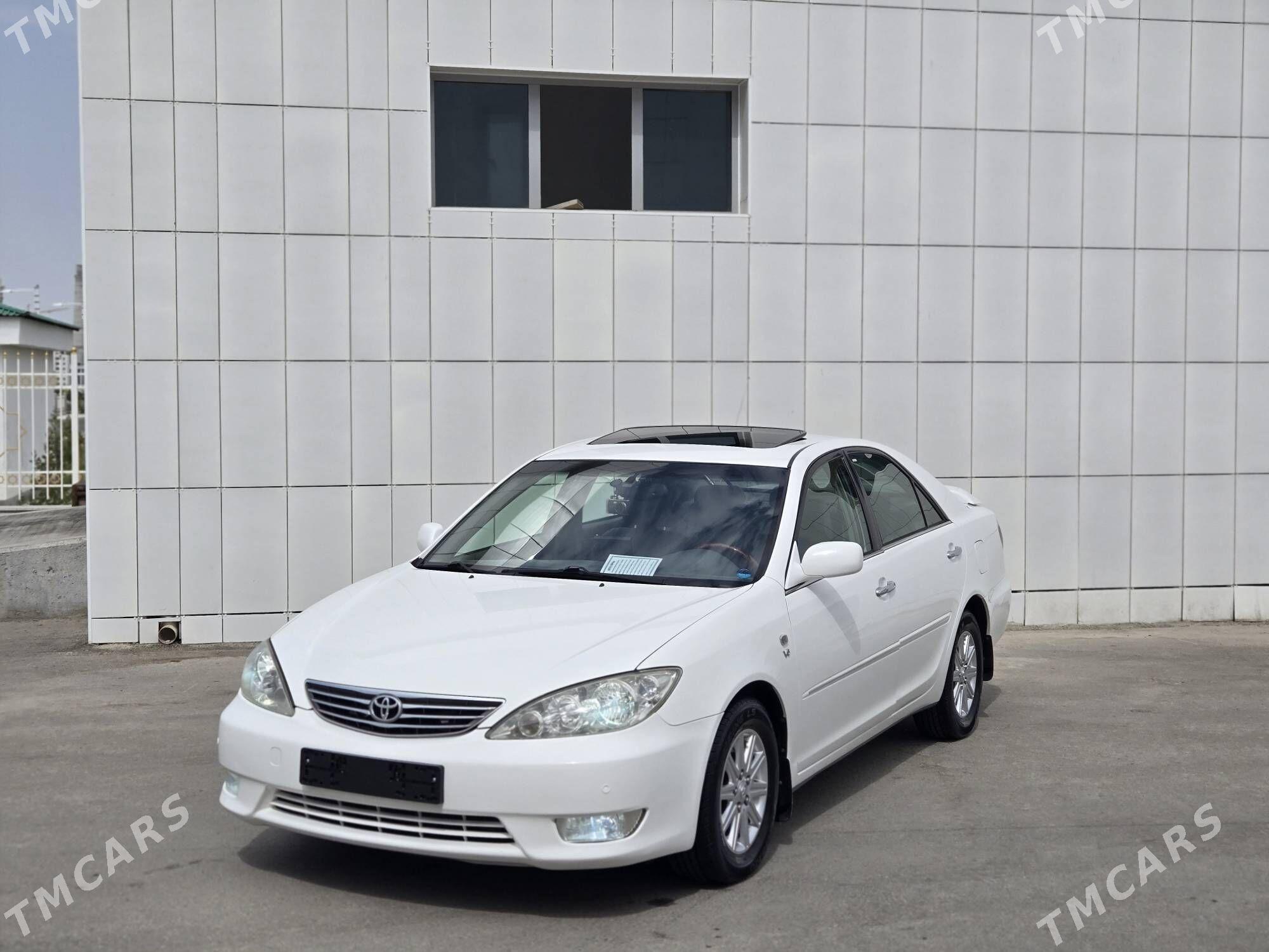 Toyota Camry 2003 - 260 000 TMT - Bäherden - img 1