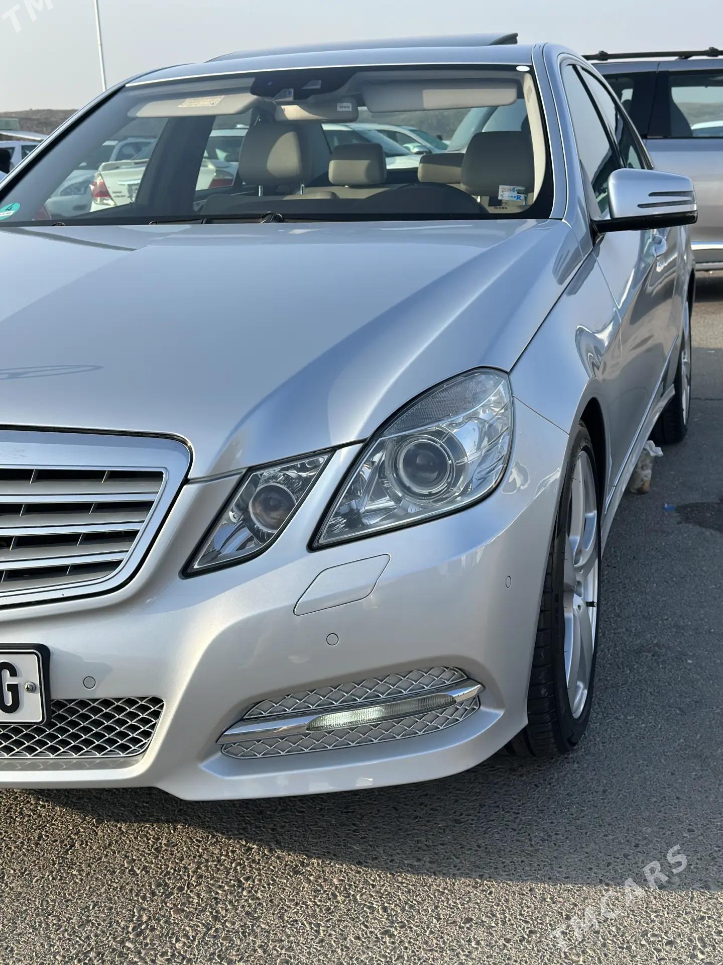 Mercedes-Benz E350 2011 - 300 000 TMT - Гаудан "А" - img 1