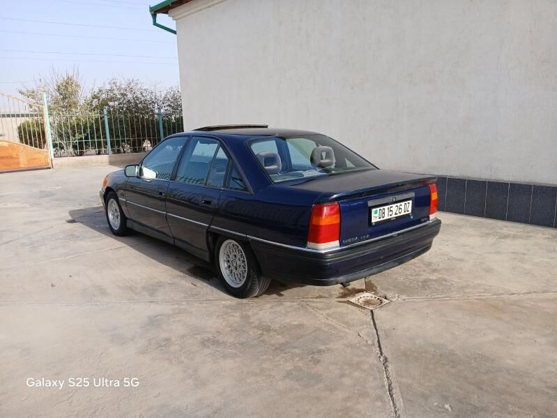 Opel Omega 1993 - 45 000 TMT - Дашогуз - img 3