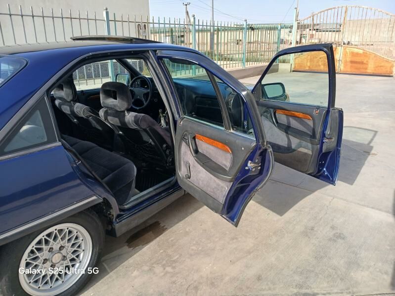 Opel Omega 1993 - 45 000 TMT - Дашогуз - img 7