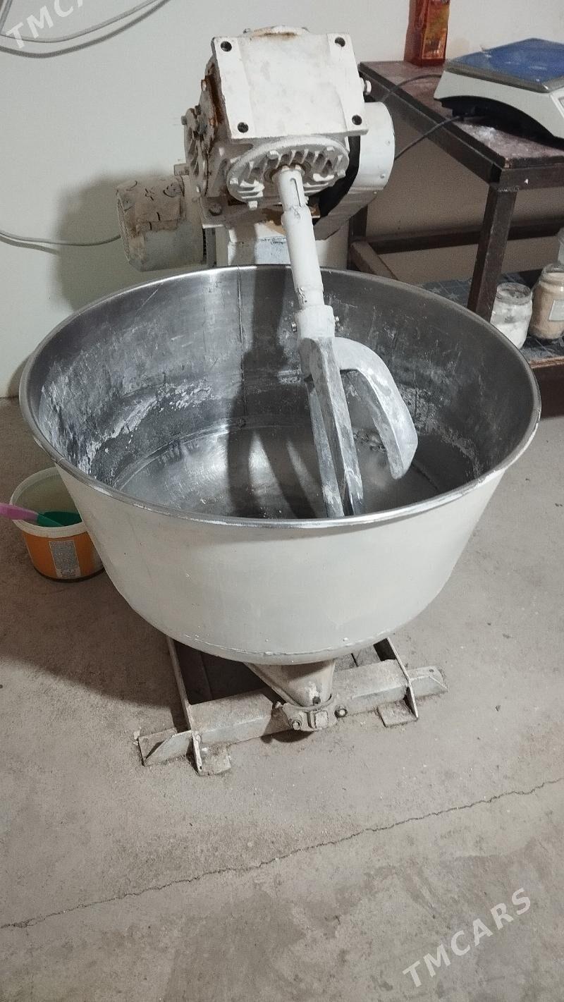 hamyr garýan meşalka - Ялкым - img 1