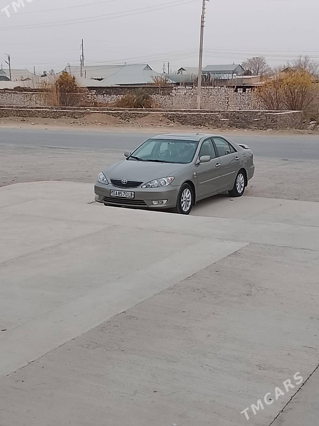 Toyota Camry 2005 - 240 000 TMT - Kerki - img 1