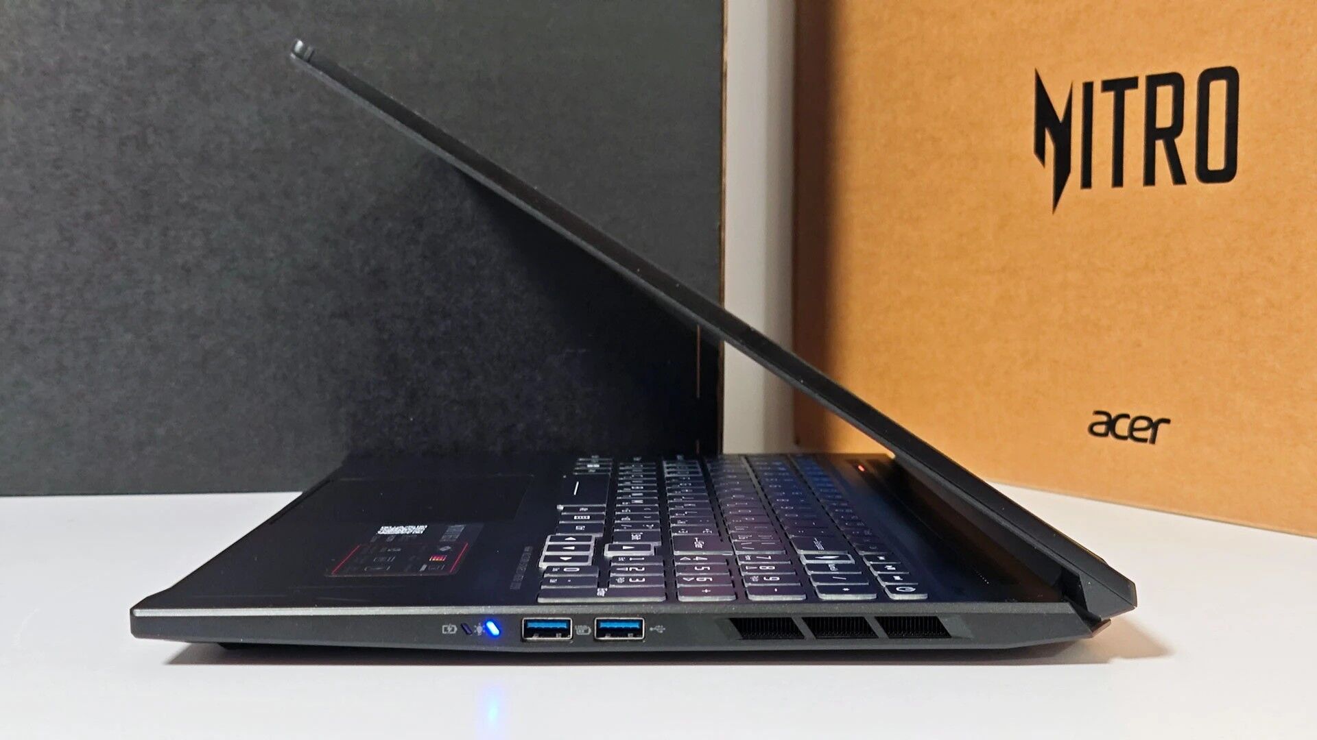 Nitro 16" 180Hz RTX5060 32/1TB - Aşgabat - img 5