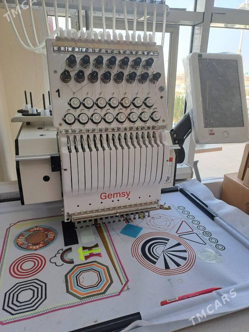 Gemsy 15 inne - Гуртли - img 1