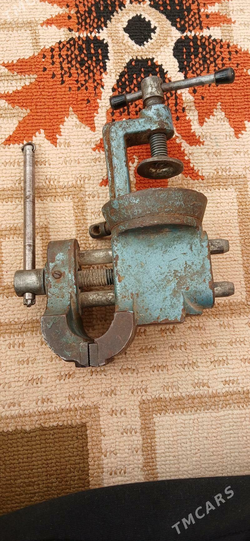 Is Tiski - Aşgabat - img 1