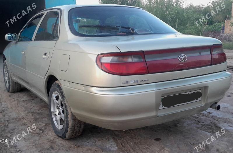Toyota Carina 1995 - 50 000 TMT - етр. Туркменбаши - img 1