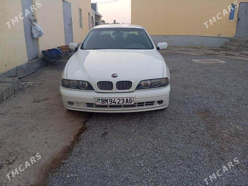 BMW E39 2001 - 100 000 TMT - Ruhabat (90-njy razýezd) - img 1