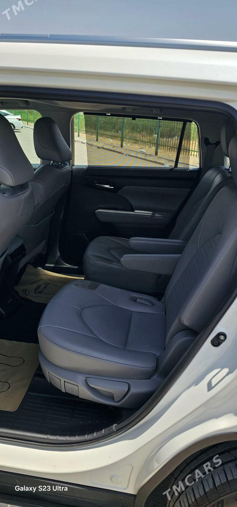 Toyota Highlander 2020 - 600 000 TMT - Täze zaman - img 7