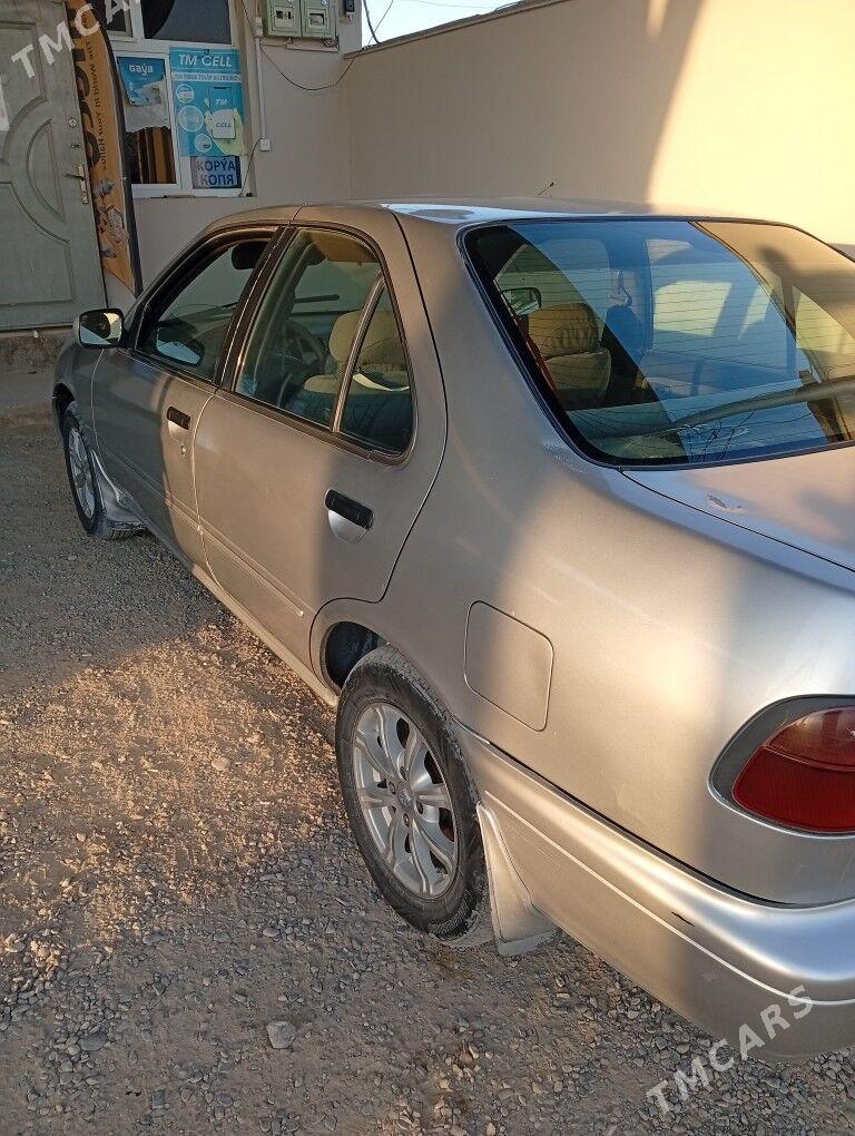 Nissan Sunny 1998 - 45 000 TMT - Kaka - img 1