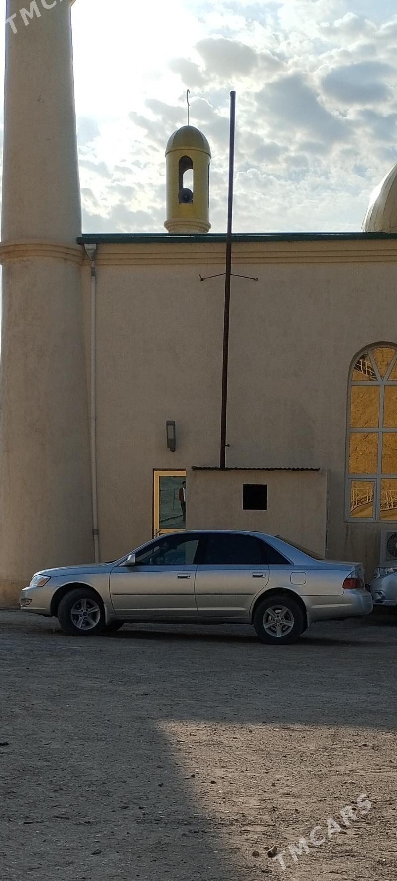 Toyota Avalon 2003 - 180 000 TMT - Гурбансолтан Едже - img 5