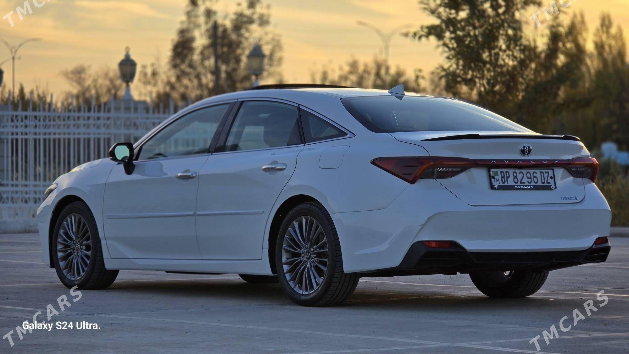 Toyota Avalon 2021 - 399 000 TMT - Дашогуз - img 3