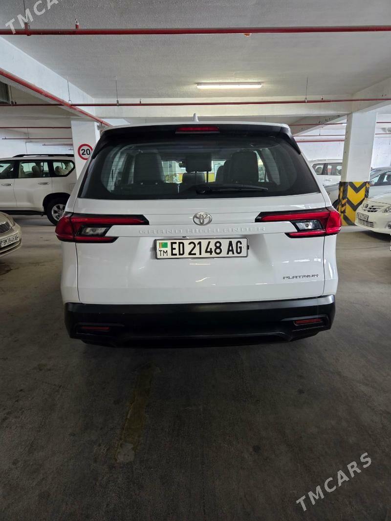 Toyota Highlander 2024 - 710 000 TMT - Aşgabat - img 3