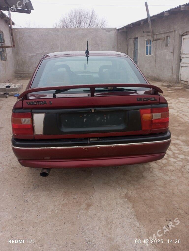 Opel Vectra 1993 - 32 000 TMT - Boldumsaz - img 1