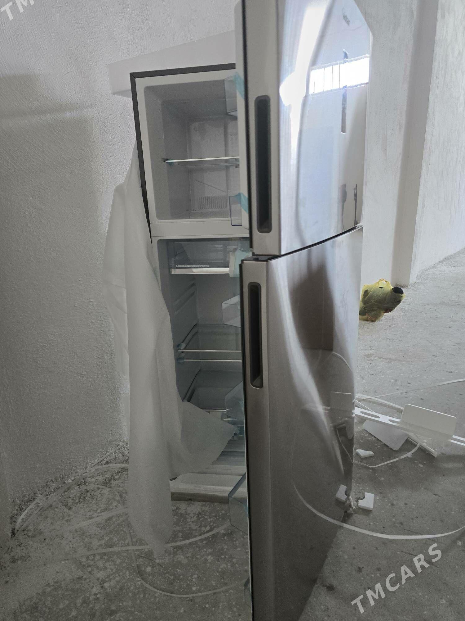 Holodilnik N1 (No frost) - "Altyn Asyr" Gündogar bazary (Jygyllyk) - img 2