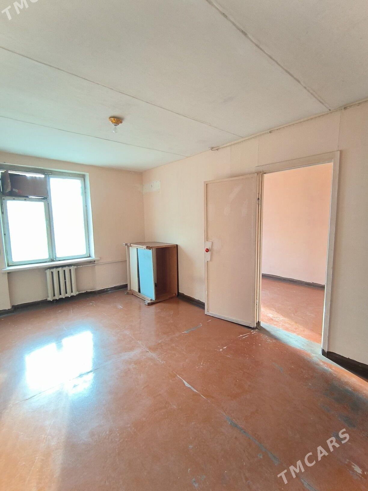 4-МКР 2-КОМ - 4 мкр - img 1