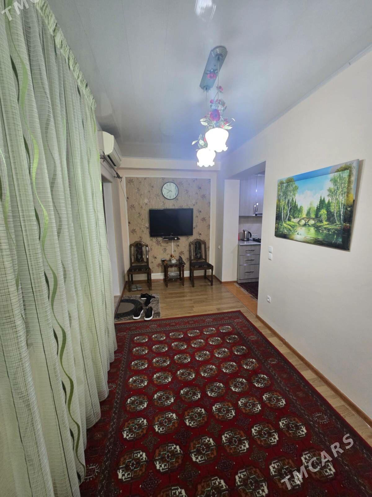 ДОСААФ 1 этаж 2 ком и двор - Aşgabat - img 4