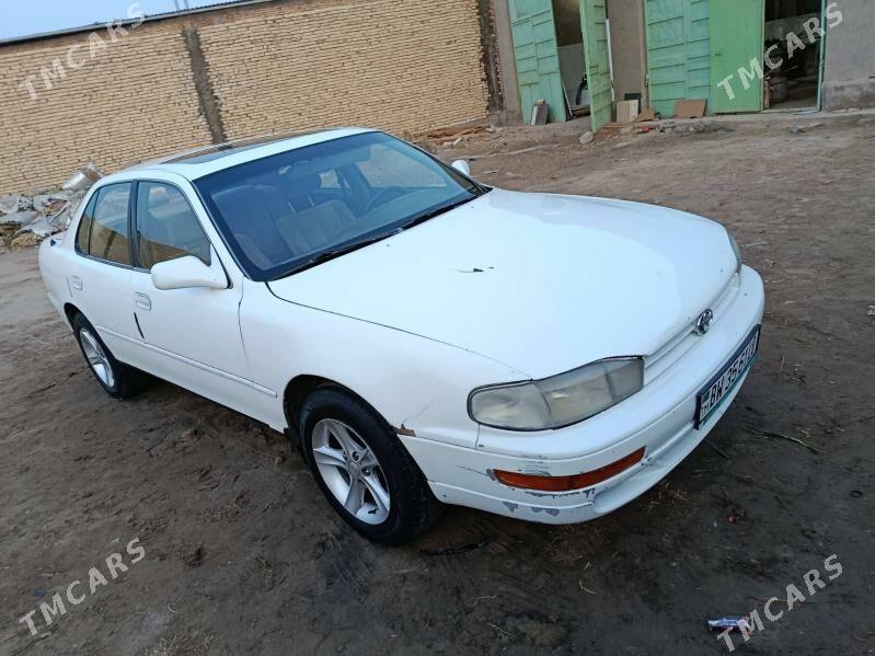 Toyota Camry 1994 - 79 000 TMT - Гарабекевюл - img 1