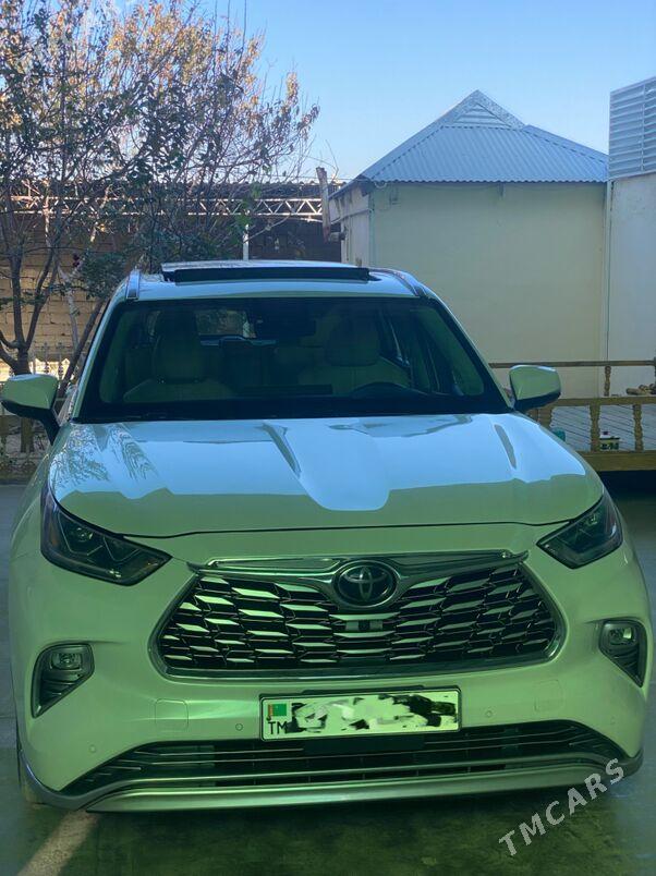 Toyota Highlander 2022 - 770 000 TMT - Aşgabat - img 1