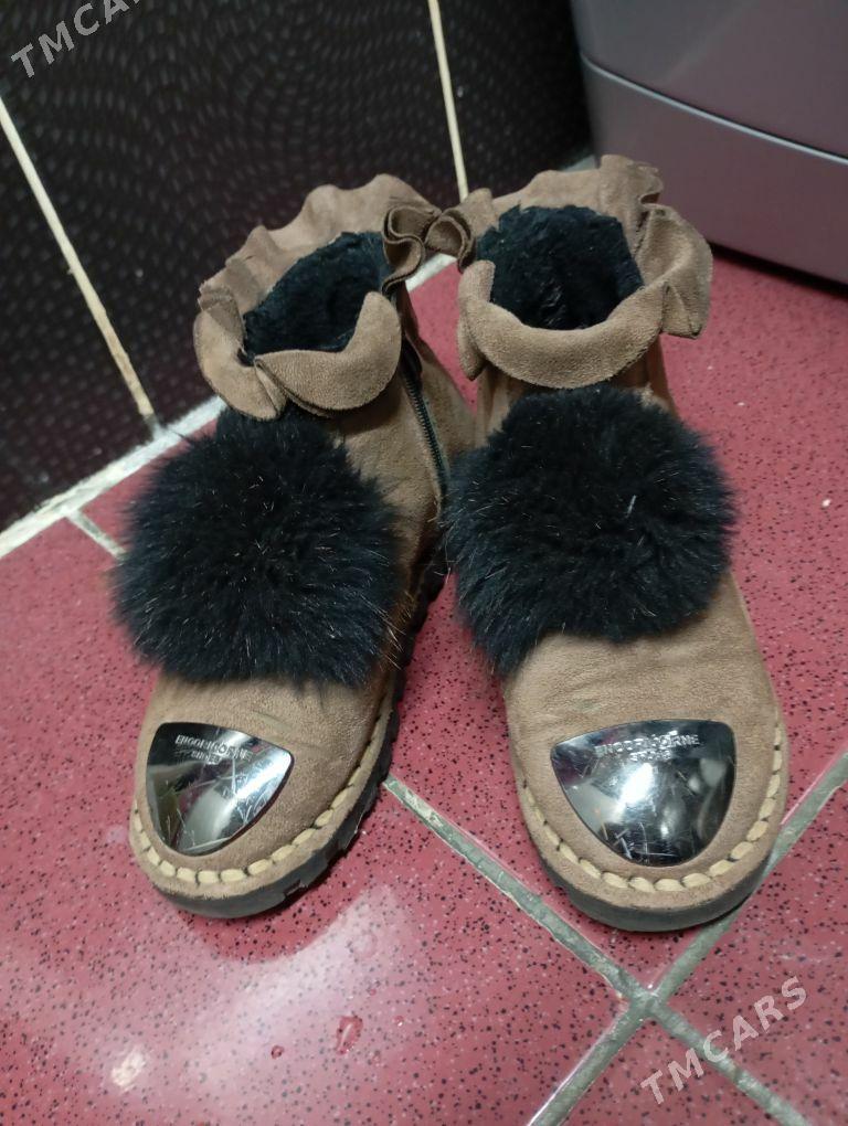 38 razmer ugi сапоги адик угги - Daşoguz - img 1