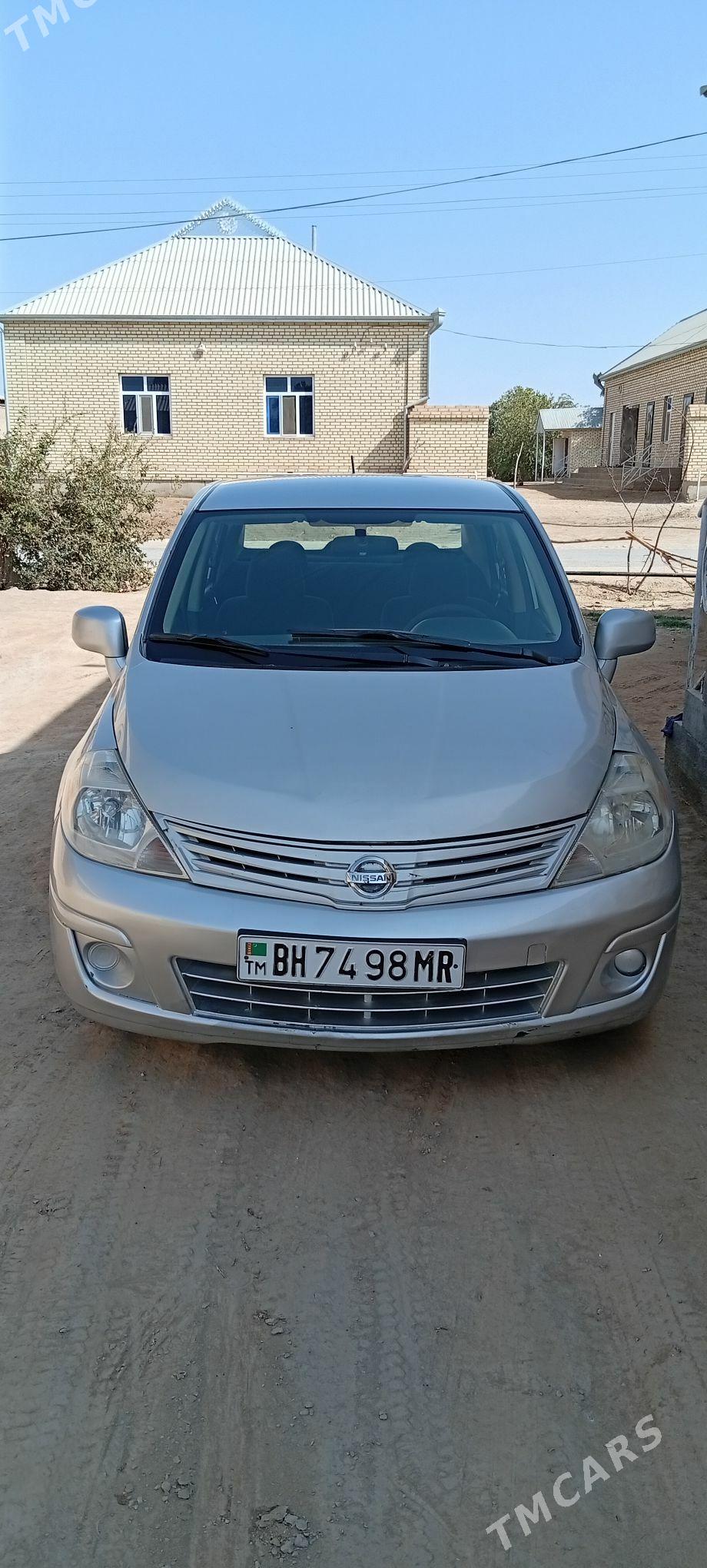 Nissan Versa 2010 - 120 000 TMT - Baýramaly - img 1