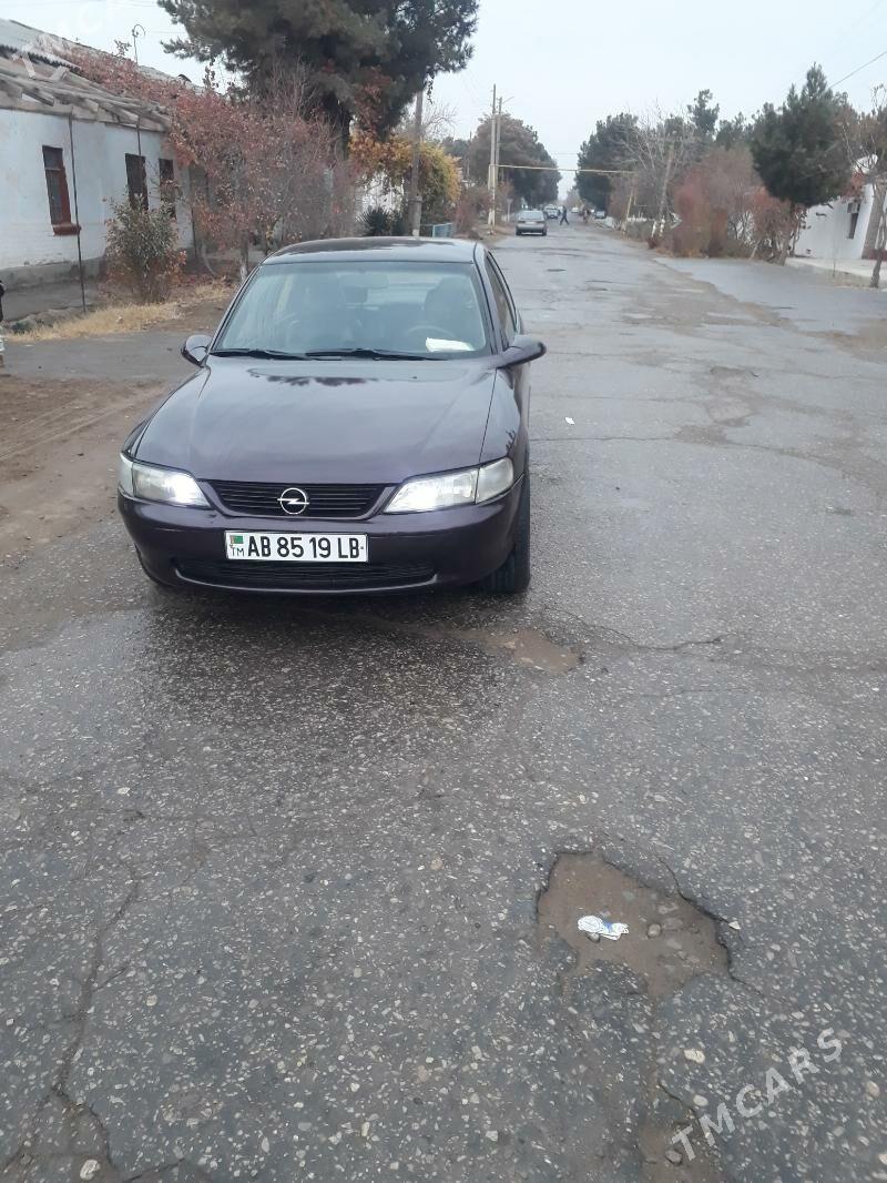 Opel Vectra 1997 - 60 000 TMT - Саят - img 1