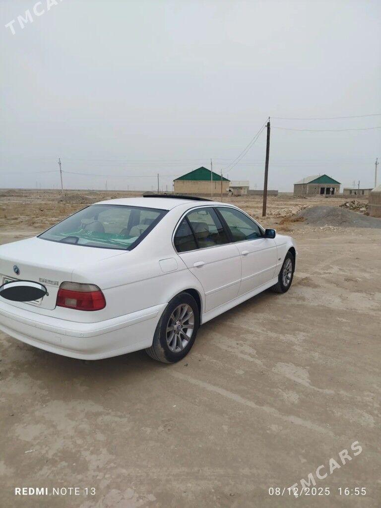 BMW 525 2001 - 105 000 TMT - Берекет - img 1