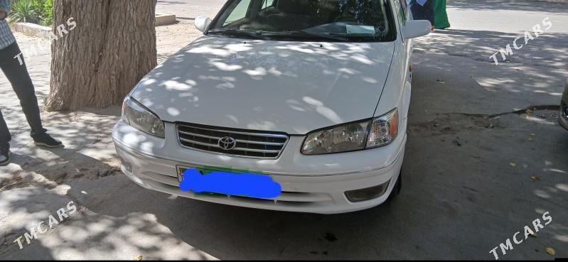 Toyota Camry 2000 - 150 000 TMT - Кёнеургенч - img 1