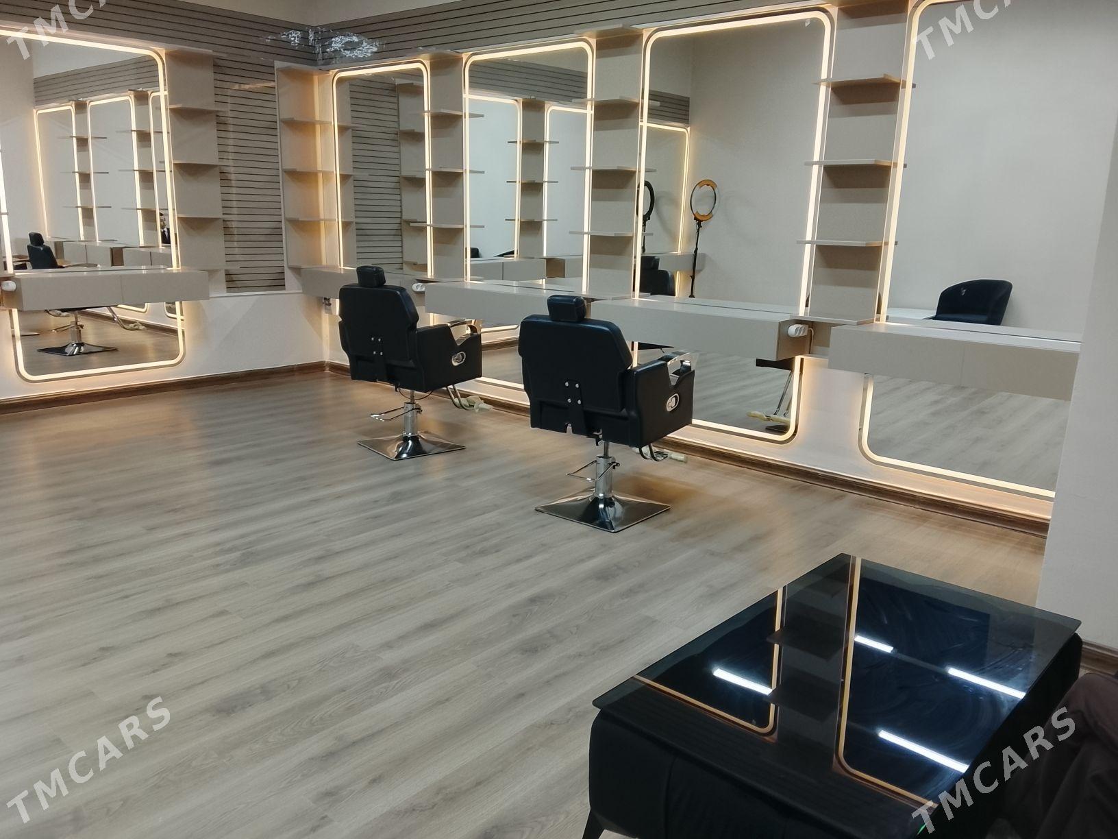 arenada salon yer - Podwoýski köç. (Bitarap Türkmenistan şaýoly) - img 1