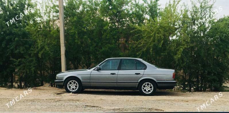 BMW 520 1992 - 40 000 TMT - Sarahs - img 1