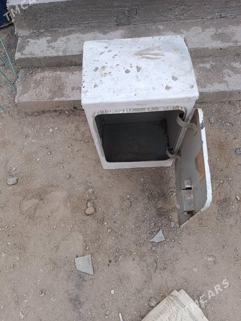 demir yasik - Балканабат - img 1