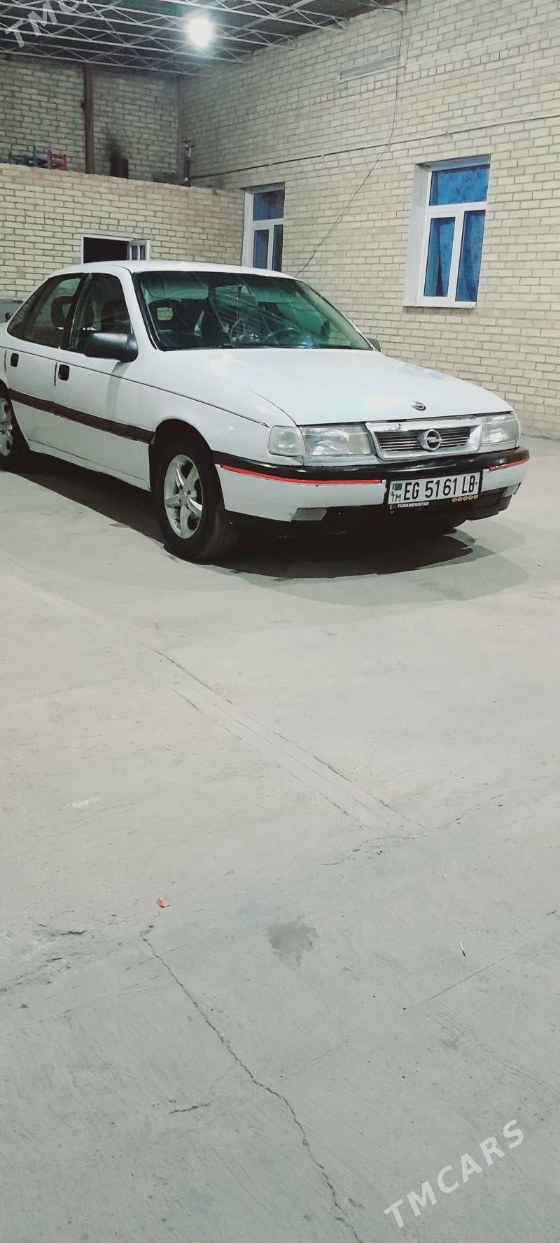 Opel Vectra 1990 - 50 000 TMT - Сакар - img 1