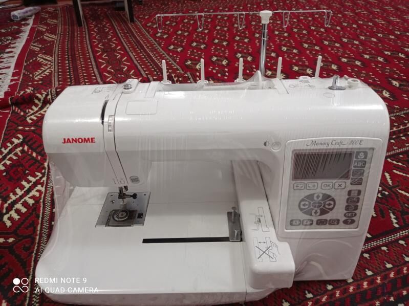 JANOME 200E - Mary - img 1