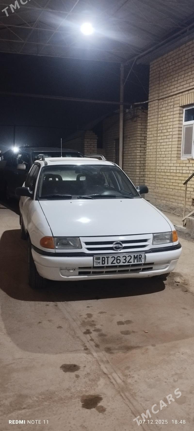 Opel Astra 1993 - 42 000 TMT - Мары - img 1