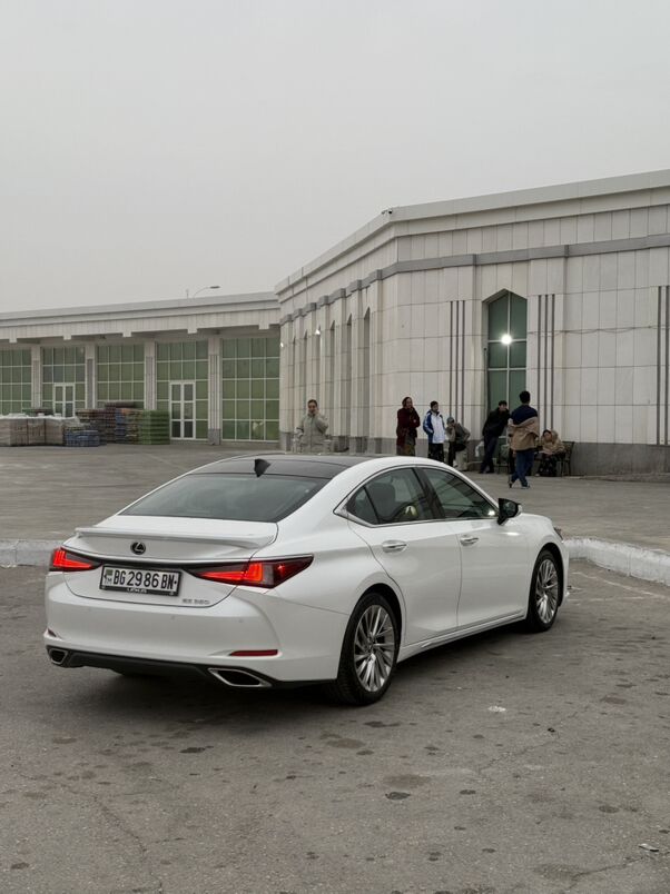 Lexus ES 350 2020 - 630 000 TMT - Балканабат - img 1