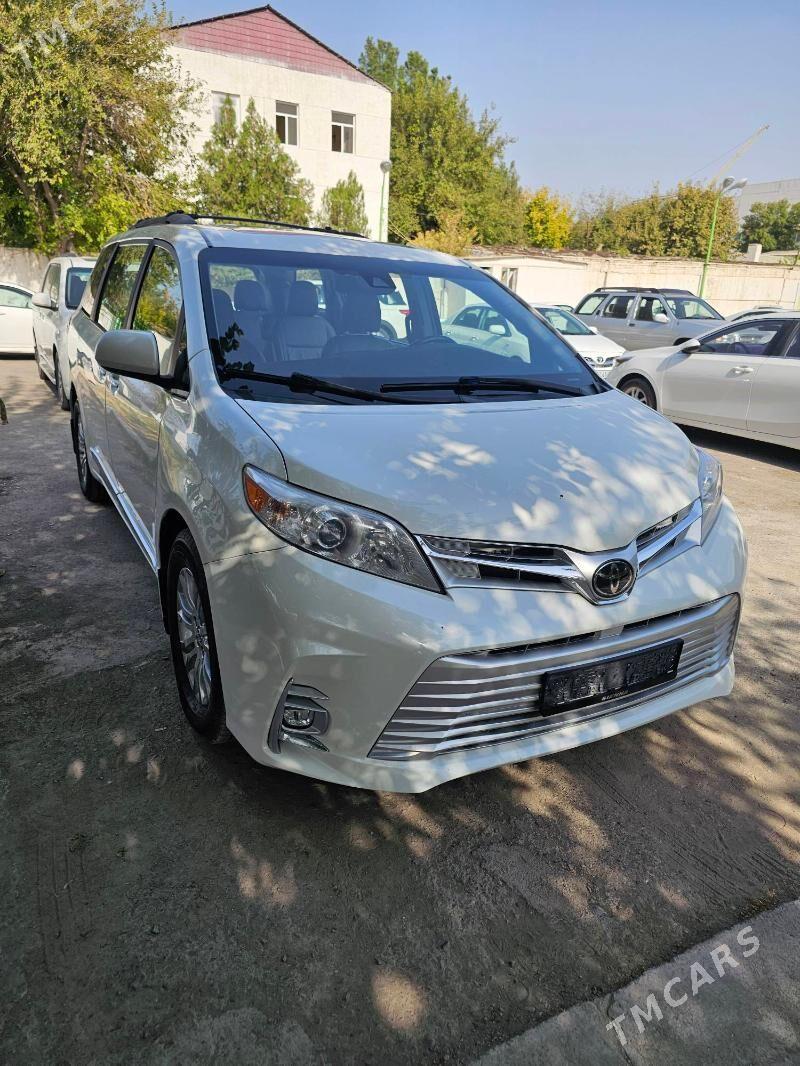Toyota Sienna 2019 - 366 000 TMT - Aşgabat - img 1