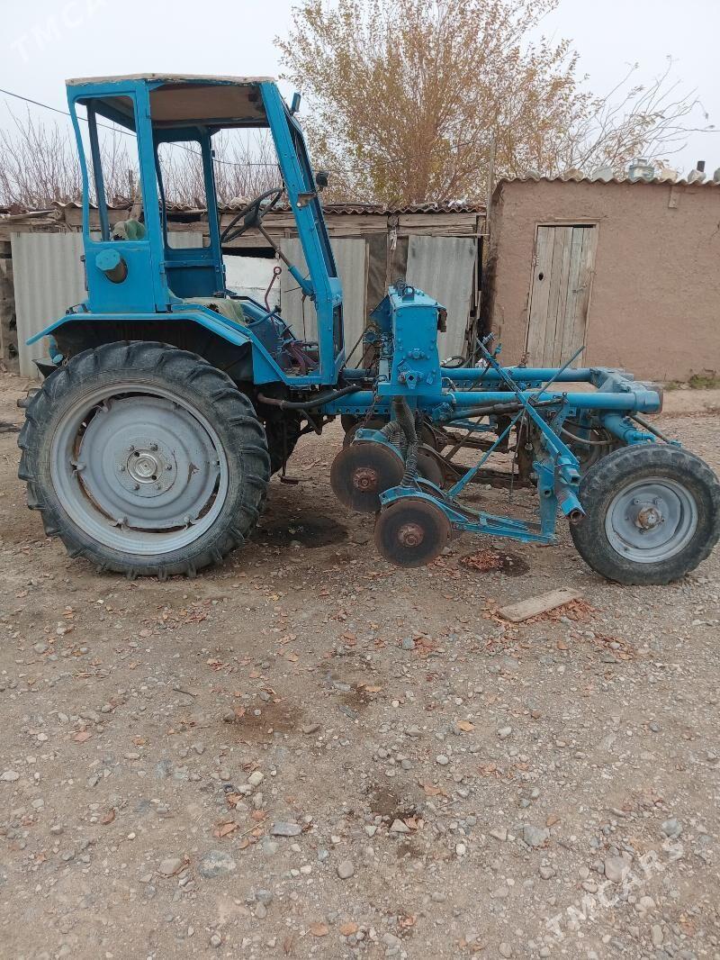 MTZ T-28 2002 - 34 000 TMT - Гызыларбат - img 1