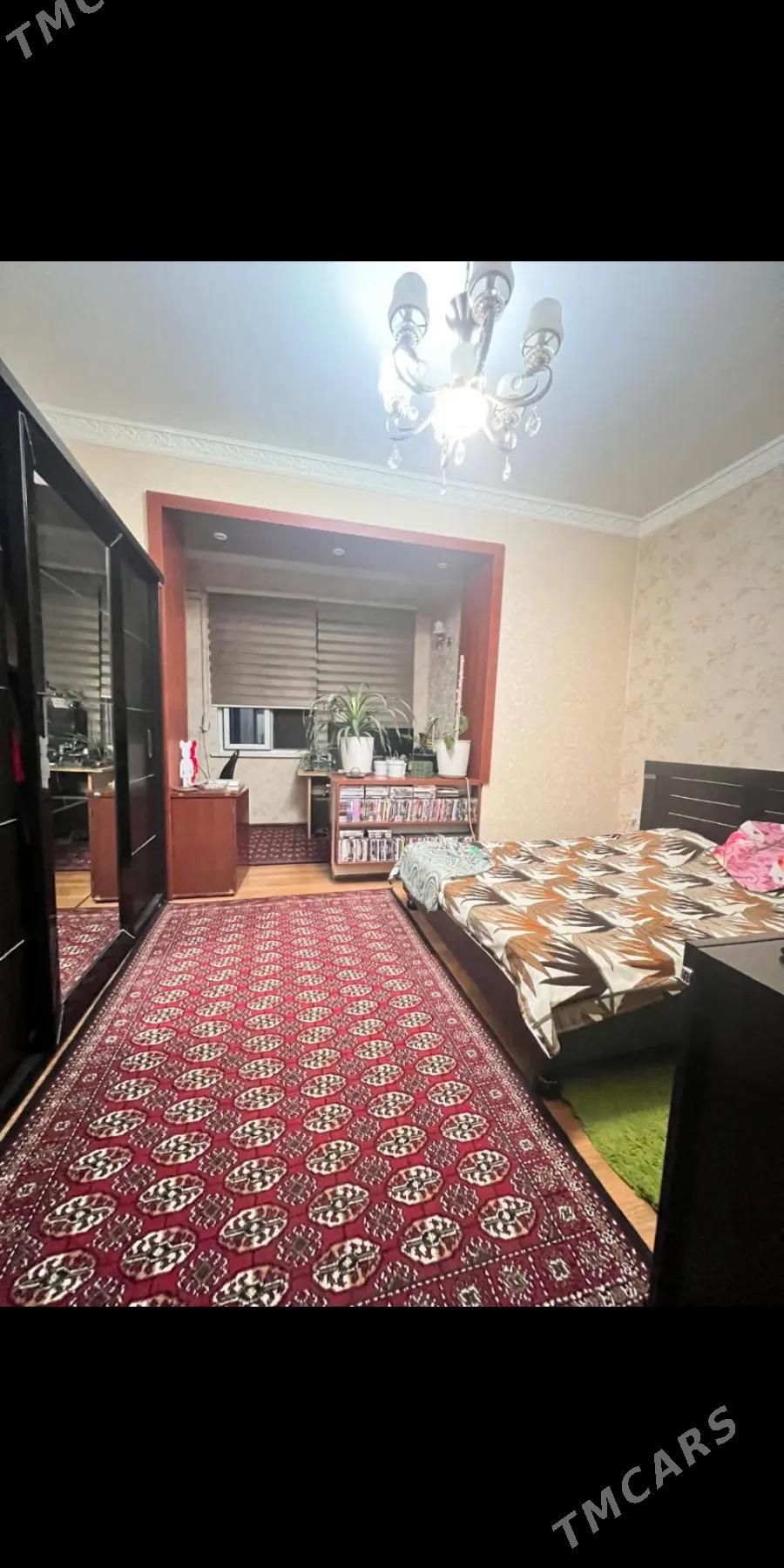 4 ком.кв., ул, Свобода - 1 mkr - img 1