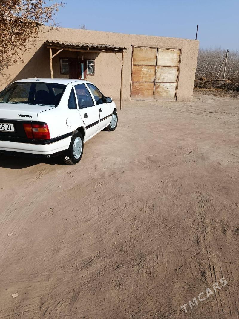 Opel Vectra 1989 - 38 000 TMT - Гороглы (Тагта) - img 1