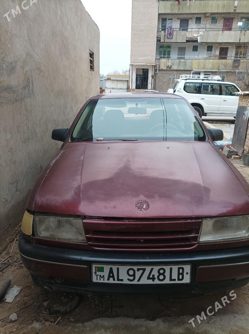 Opel Vectra 1991 - 30 000 TMT - Газаджак - img 1