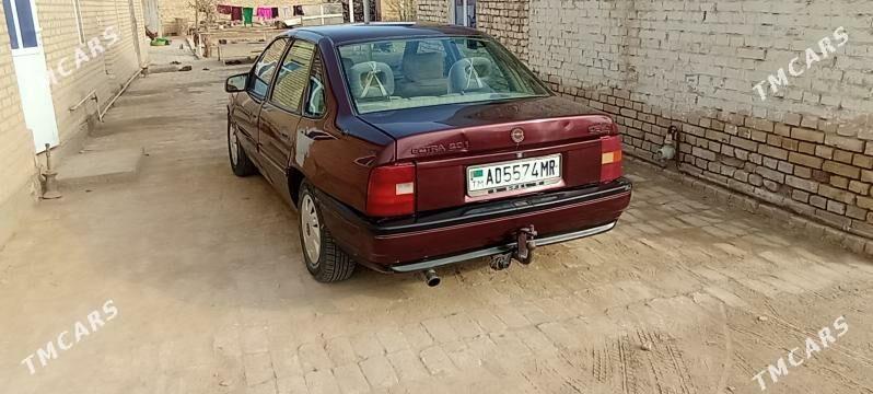 Opel Vectra 1991 - 30 000 TMT - Каракумский этрап - img 1