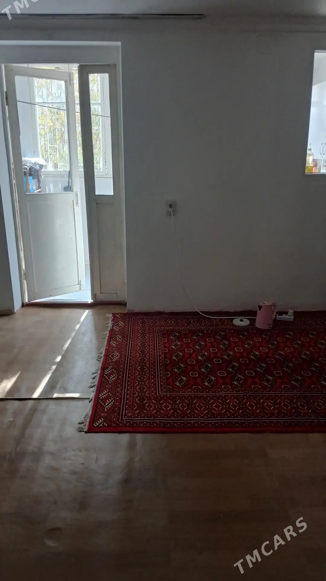 6mkr swaboda 2komnat 2nji etaź - 6 мкр - img 1