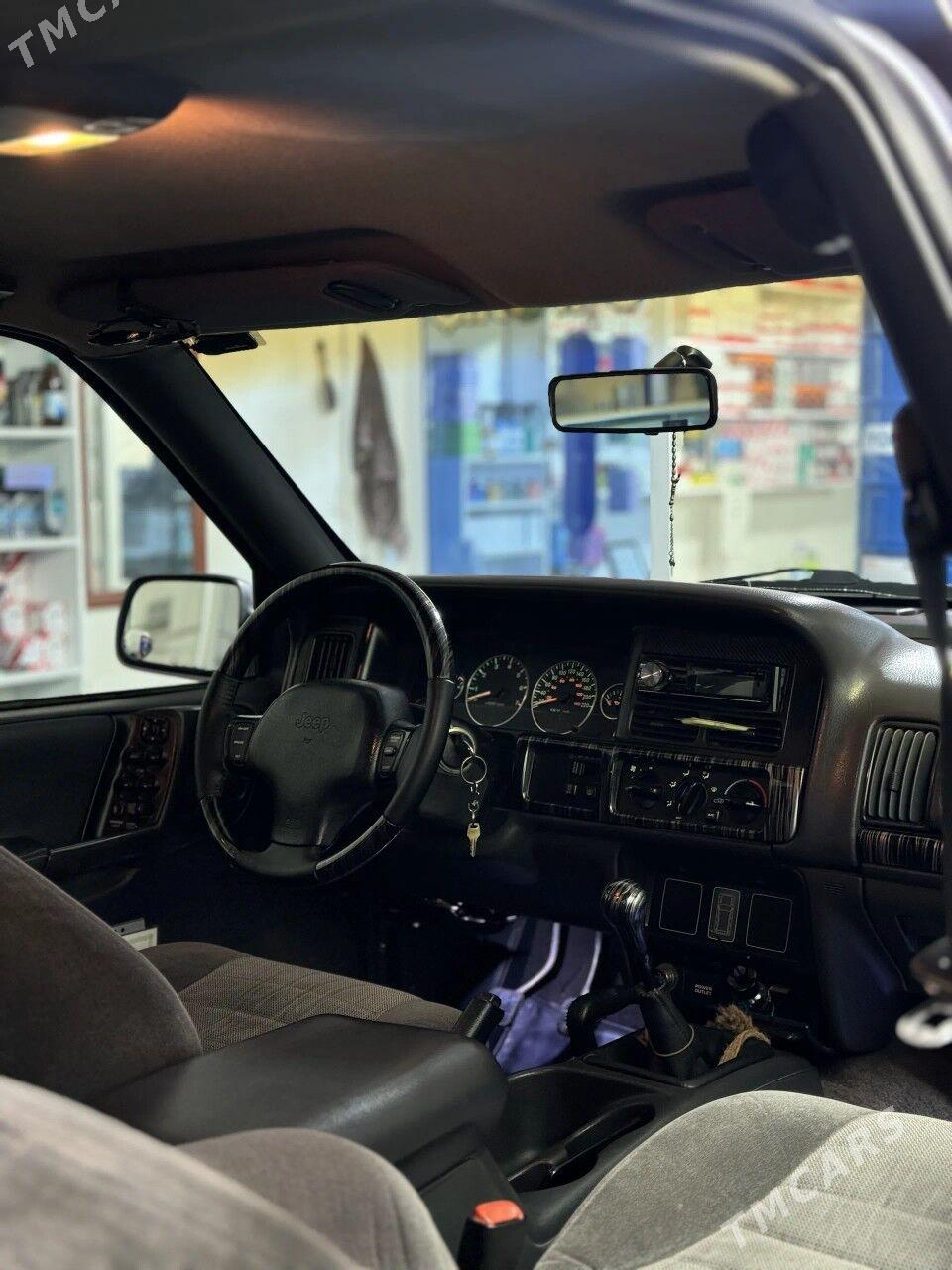 Jeep Grand Cherokee 1996 - 145 000 TMT - Balkanabat - img 1