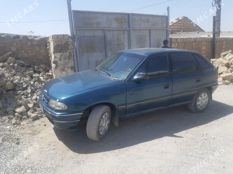 Opel Astra 1994 - 37 000 TMT - Magdanly - img 1
