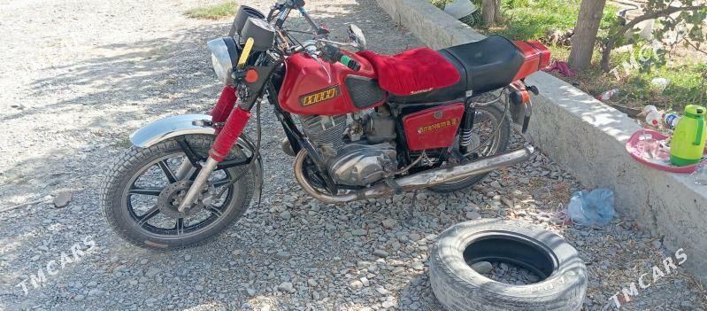 Iž Planeta 5 2005 - 15 000 TMT - Bäherden - img 1