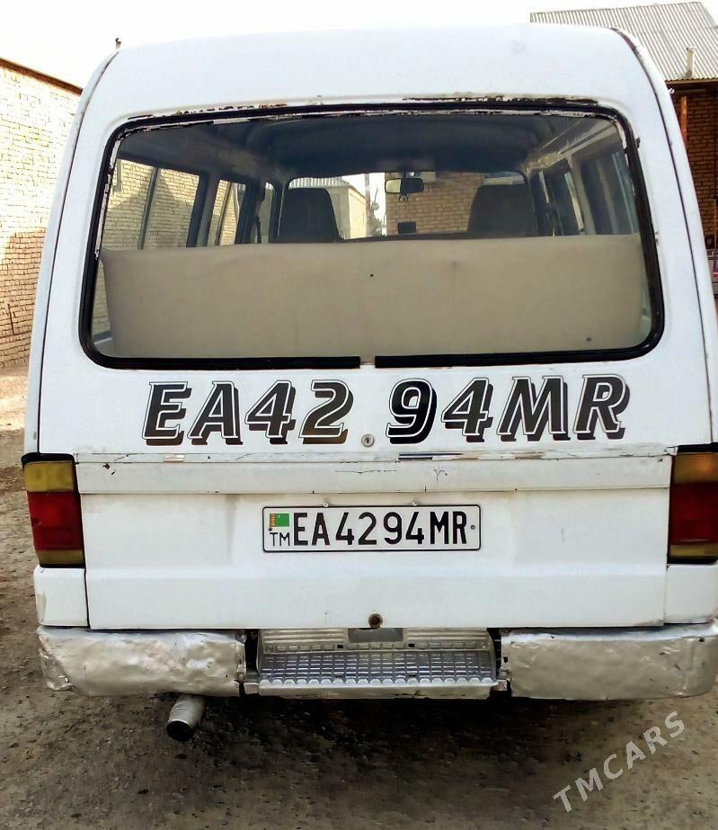 Mazda B2000 1994 - 20 000 TMT - Байрамали - img 1
