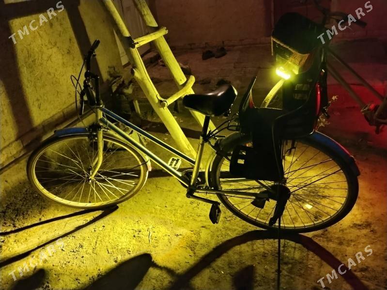 Teker - Гурбансолтан Едже - img 1