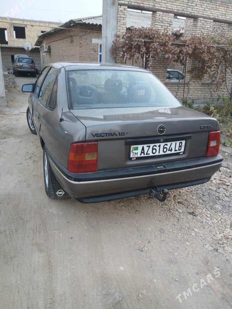 Opel Vectra 1991 - 32 000 TMT - Сакар - img 1