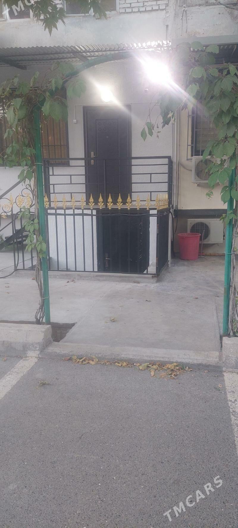 Аренда магазина - 30 мкр - img 1